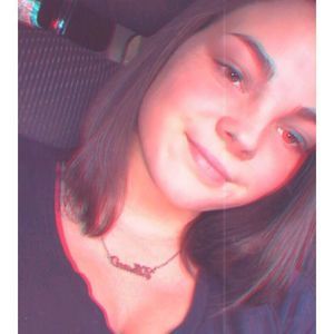 Meet your Posher, Alyssa